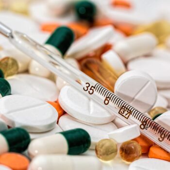 Understanding the Benefits of Working with a Professional Medical Billing Service